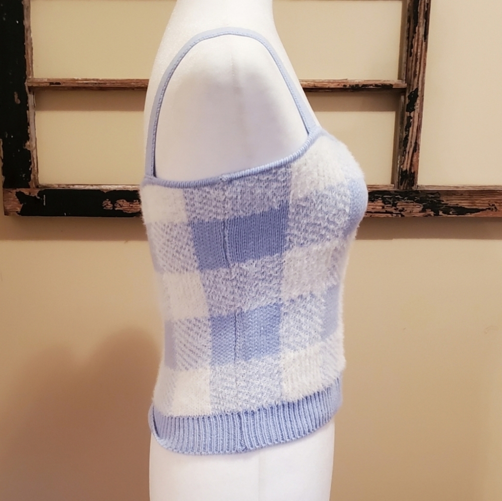 Willow & Wind Fuzzy Blue & White Plaid Tank Top (XS-Fit-S) - Picture 3 of 6
